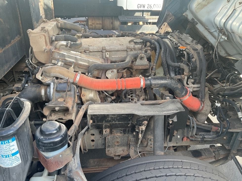 Flatbed Truck-Light and Medium Duty Trucks-Isuzu-2018-NQR-Torrance-CA-115,600\n\t\tmiles-$ 39,500 - Image 23