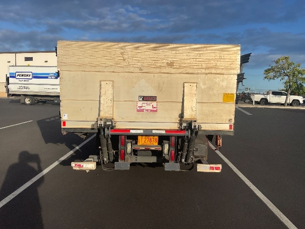 Flatbed Truck-Light and Medium Duty Trucks-Isuzu-2018-NQR-Torrance-CA-115,600\n\t\tmiles-$ 39,500 - Image 7