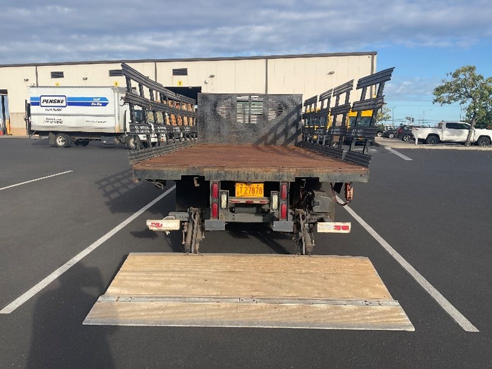Flatbed Truck-Light and Medium Duty Trucks-Isuzu-2018-NQR-Torrance-CA-115,600\n\t\tmiles-$ 39,500 - Image 9