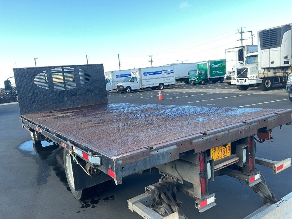 Flatbed Truck-Light and Medium Duty Trucks-Isuzu-2018-NQR-Torrance-CA-66,350\n\t\tmiles-$ 44,750 - Image 12