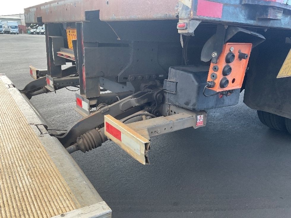 Flatbed Truck-Light and Medium Duty Trucks-Isuzu-2018-NQR-Torrance-CA-66,350\n\t\tmiles-$ 44,750 - Image 28