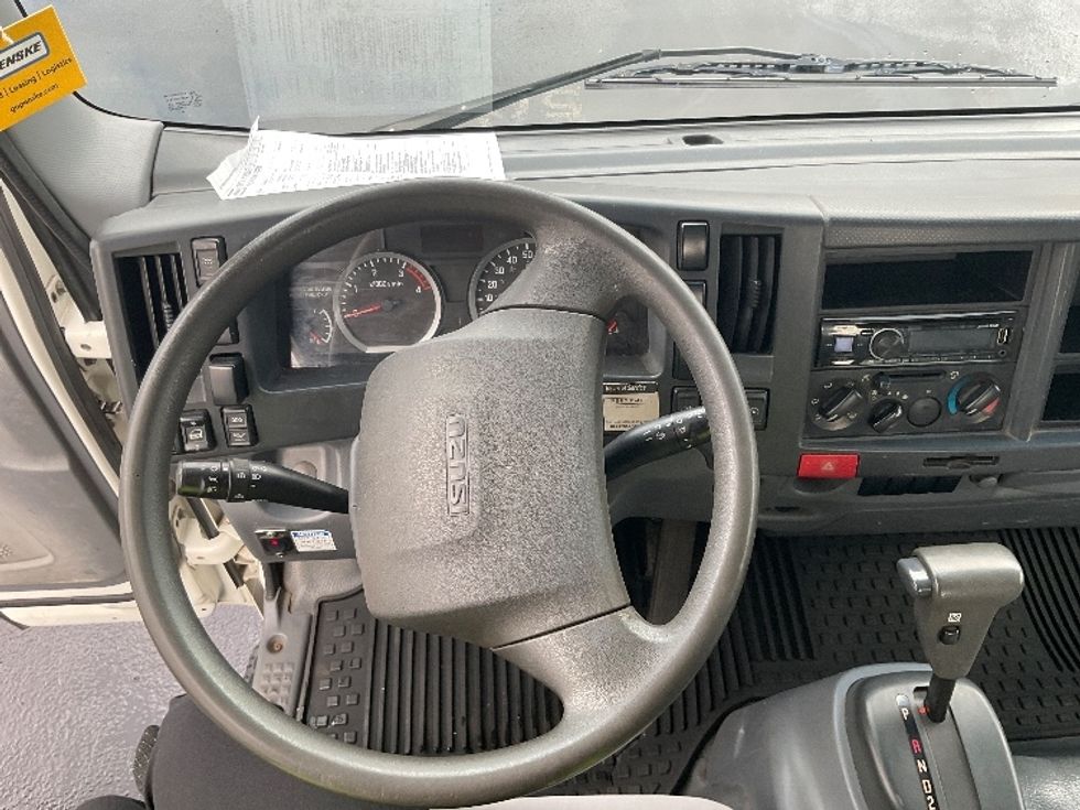 Flatbed Truck-Light and Medium Duty Trucks-Isuzu-2018-NQR-Torrance-CA-68,731\n\t\tmiles-$ 44,750 - Image 18