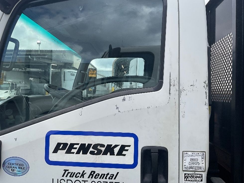 Flatbed Truck-Light and Medium Duty Trucks-Isuzu-2018-NQR-Torrance-CA-68,731\n\t\tmiles-$ 44,750 - Image 25