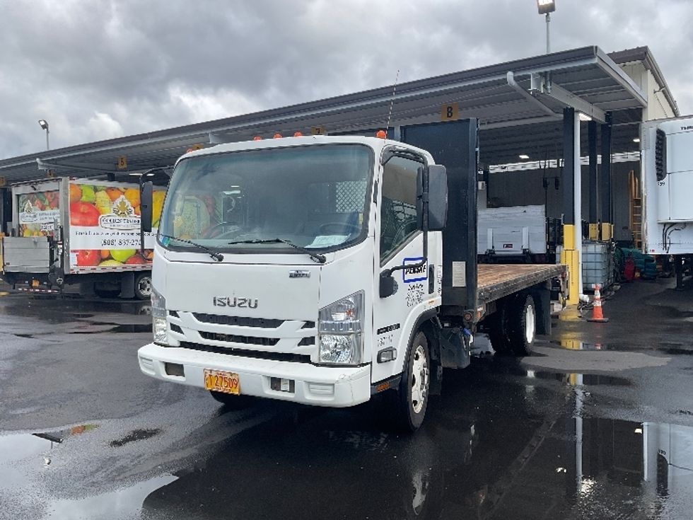 Flatbed Truck-Light and Medium Duty Trucks-Isuzu-2018-NQR-Torrance-CA-68,731\n\t\tmiles-$ 44,750 - Image 3