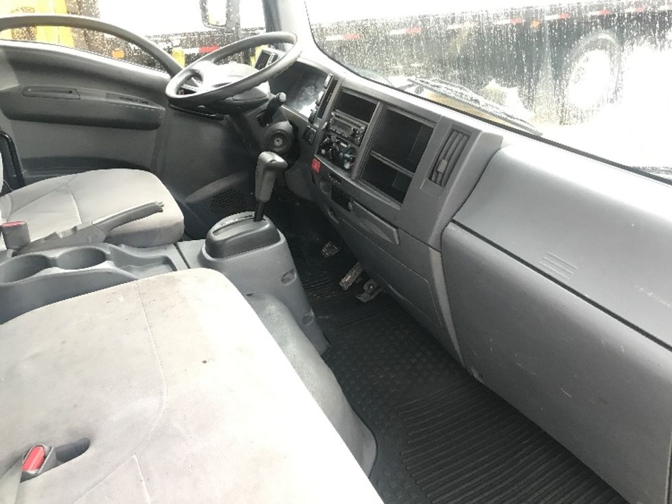 Flatbed Truck-Light and Medium Duty Trucks-Isuzu-2019-NPR-Houston-TX-183,430\n\t\tmiles-$ 14,500 - Image 21