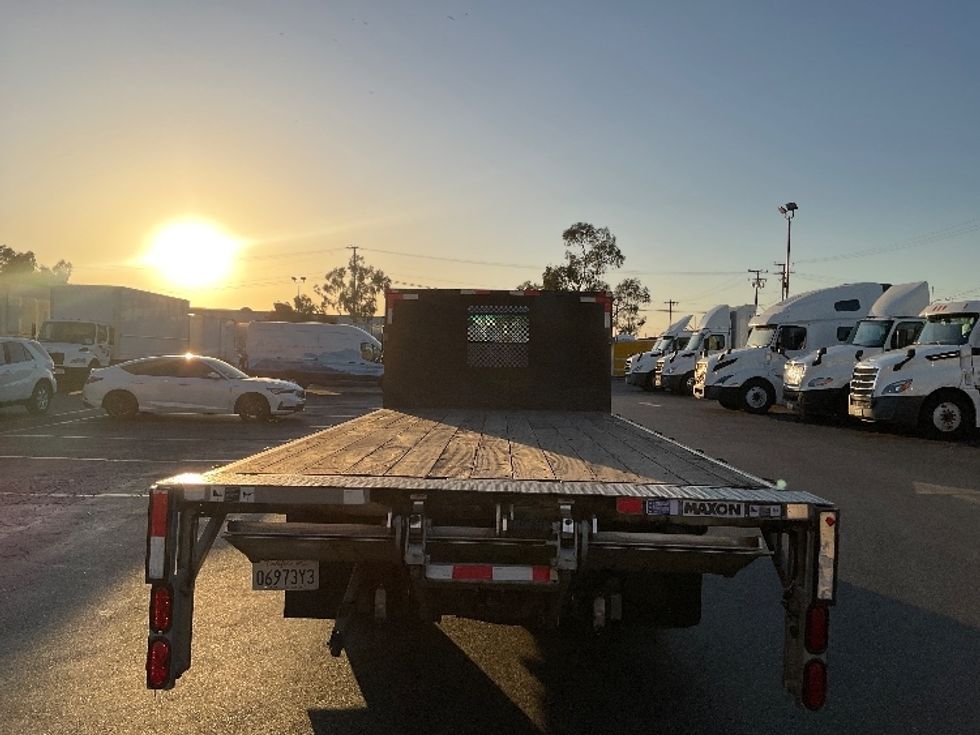 Flatbed Truck-Light and Medium Duty Trucks-Isuzu-2019-NPR-Torrance-CA-101,806\n\t\tmiles-$ 42,500 - Image 8