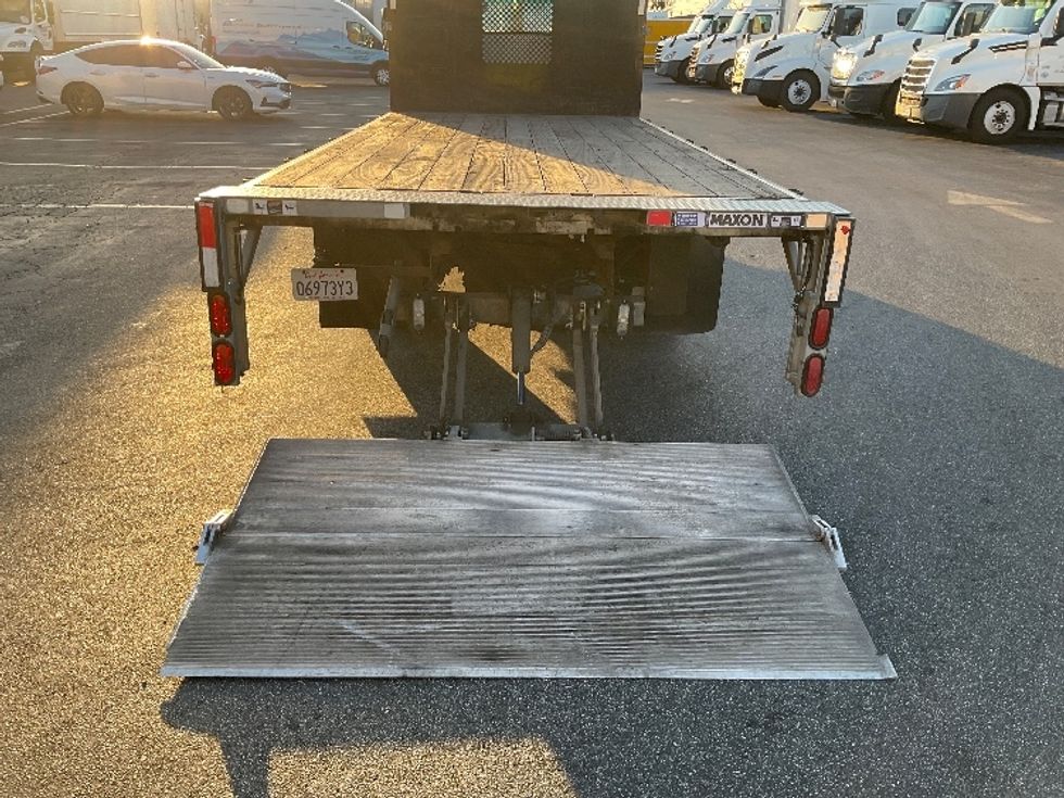 Flatbed Truck-Light and Medium Duty Trucks-Isuzu-2019-NPR-Torrance-CA-101,806\n\t\tmiles-$ 42,500 - Image 9