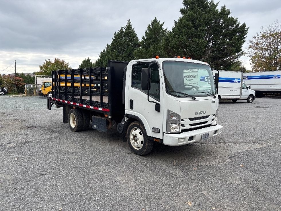 Flatbed Truck-Light and Medium Duty Trucks-Isuzu-2019-NQR-Charlottesville-VA-25,258\n\t\tmiles-$ 51,250 - Image 1
