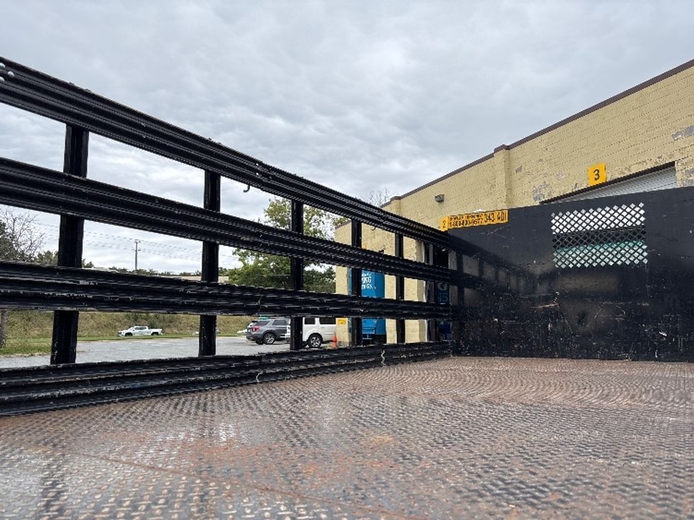 Flatbed Truck-Light and Medium Duty Trucks-Isuzu-2019-NQR-Charlottesville-VA-25,258\n\t\tmiles-$ 51,250 - Image 10