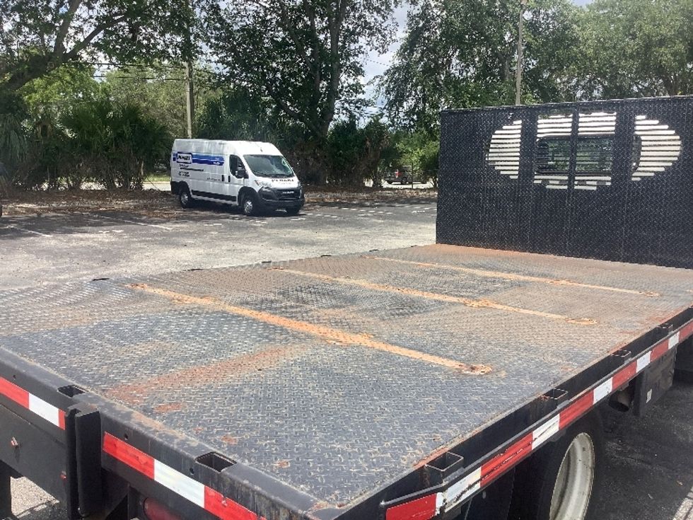 Flatbed Truck-Light and Medium Duty Trucks-Isuzu-2019-NQR-Jacksonville-FL-106,766\n\t\tmiles-$ 42,500 - Image 11