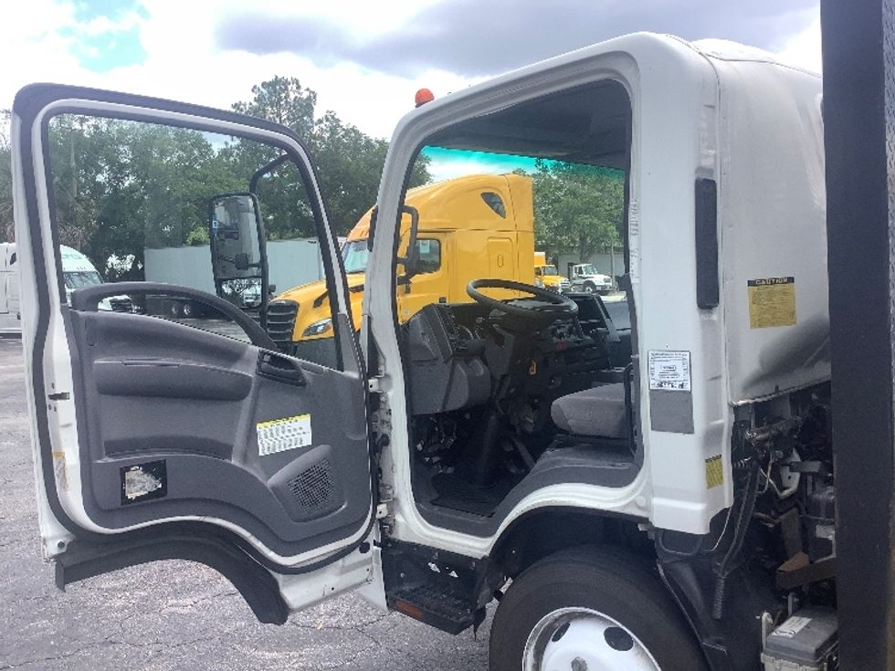 Flatbed Truck-Light and Medium Duty Trucks-Isuzu-2019-NQR-Jacksonville-FL-106,766\n\t\tmiles-$ 42,500 - Image 16
