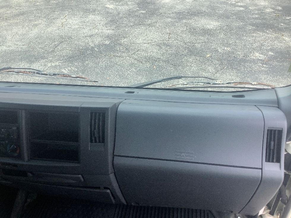 Flatbed Truck-Light and Medium Duty Trucks-Isuzu-2019-NQR-Jacksonville-FL-106,766\n\t\tmiles-$ 42,500 - Image 21