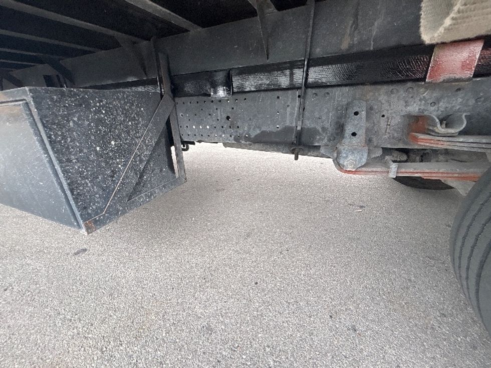 Flatbed Truck-Light and Medium Duty Trucks-Isuzu-2019-NQR-Medley-FL-152,913\n\t\tmiles-$ 37,250 - Image 5