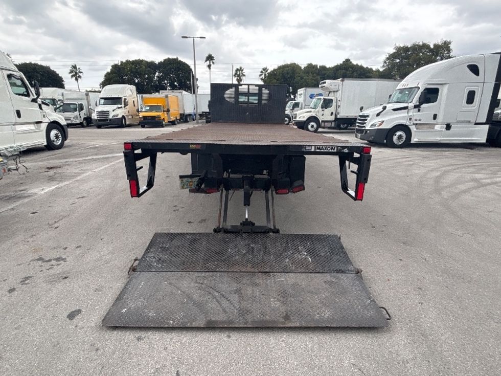 Flatbed Truck-Light and Medium Duty Trucks-Isuzu-2019-NQR-Medley-FL-152,913\n\t\tmiles-$ 37,250 - Image 9