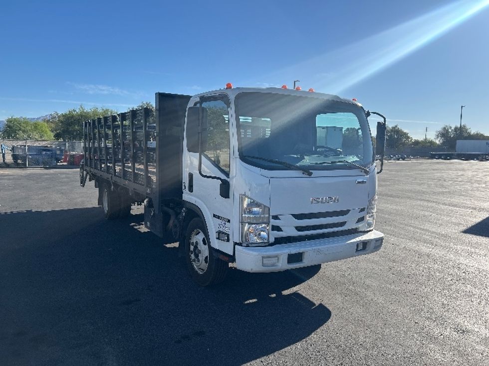 Flatbed Truck-Light and Medium Duty Trucks-Isuzu-2019-NQR-Phoenix-AZ-142,082\n\t\tmiles-$ 41,750 - Image 1