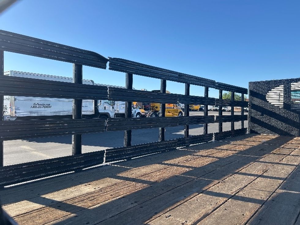 Flatbed Truck-Light and Medium Duty Trucks-Isuzu-2019-NQR-Phoenix-AZ-142,082\n\t\tmiles-$ 41,750 - Image 10