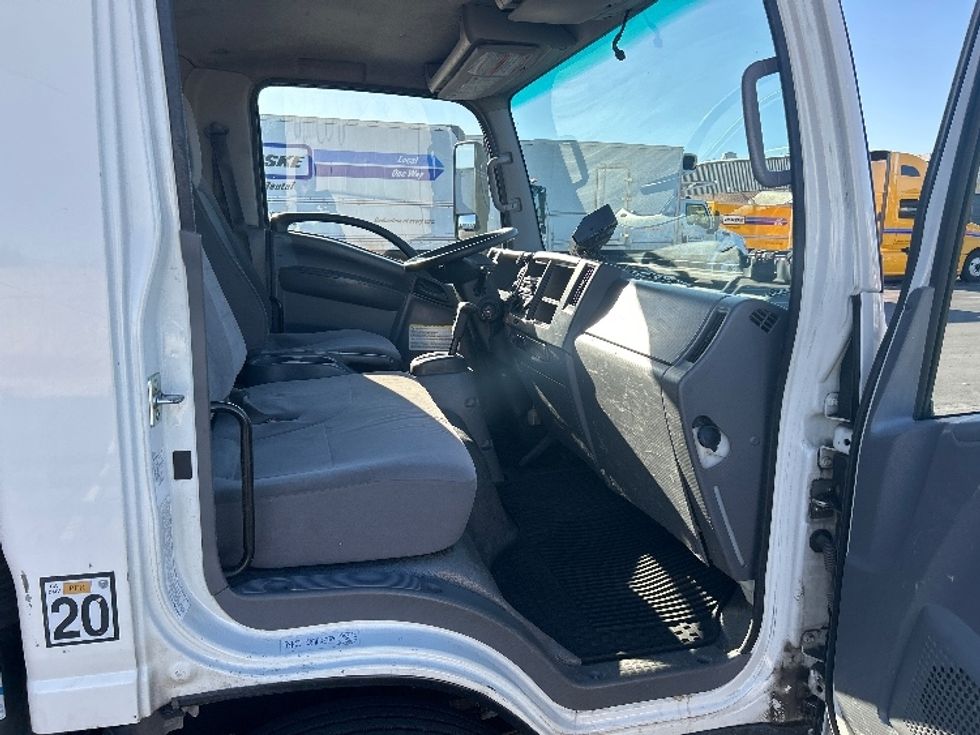 Flatbed Truck-Light and Medium Duty Trucks-Isuzu-2019-NQR-Phoenix-AZ-142,082\n\t\tmiles-$ 41,750 - Image 18