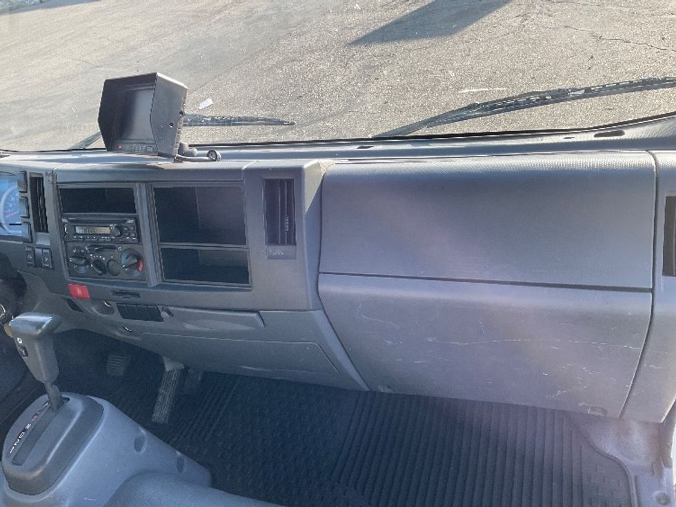 Flatbed Truck-Light and Medium Duty Trucks-Isuzu-2019-NQR-West Sacramento-CA-74,569\n\t\tmiles-$ 46,750 - Image 20