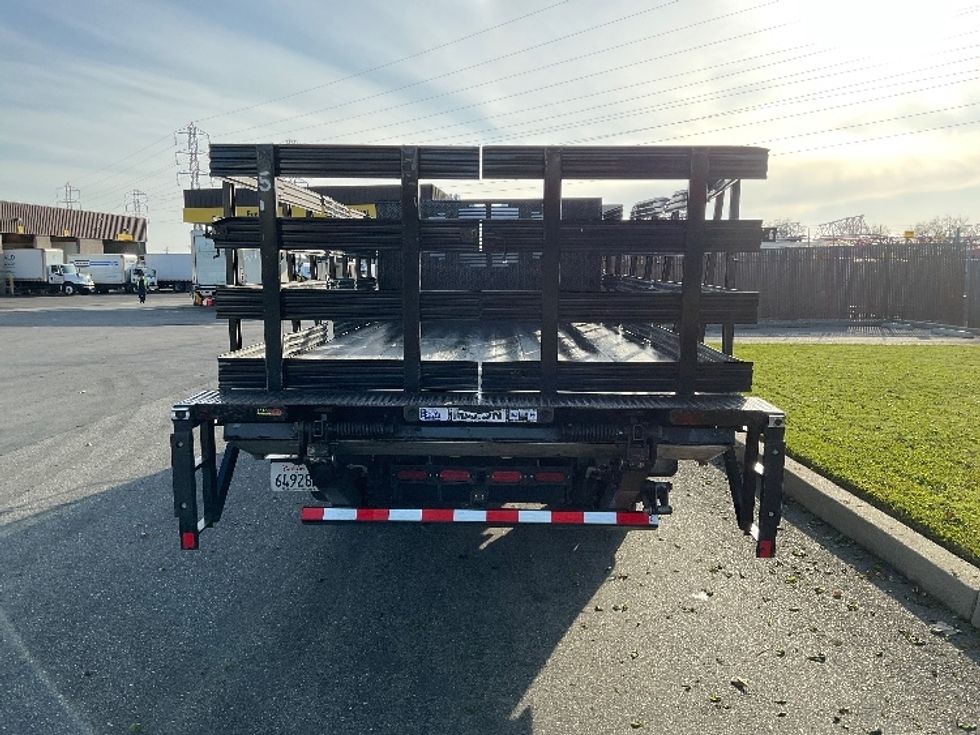 Flatbed Truck-Light and Medium Duty Trucks-Isuzu-2019-NQR-West Sacramento-CA-74,569\n\t\tmiles-$ 46,750 - Image 7