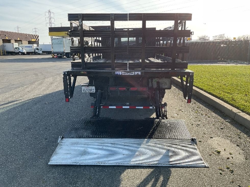 Flatbed Truck-Light and Medium Duty Trucks-Isuzu-2019-NQR-West Sacramento-CA-74,569\n\t\tmiles-$ 46,750 - Image 8