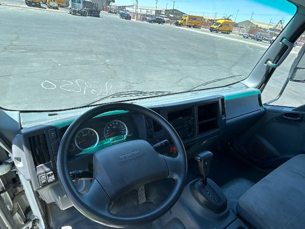 Flatbed Truck-Light and Medium Duty Trucks-Isuzu-2019-NRR-Fresno-CA-111,304\n\t\tmiles-$ 45,000 - Image 13
