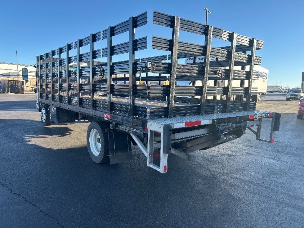 Flatbed Truck-Light and Medium Duty Trucks-Isuzu-2019-NRR-Greeley-CO-86,593\n\t\tmiles-$ 46,500 - Image 6