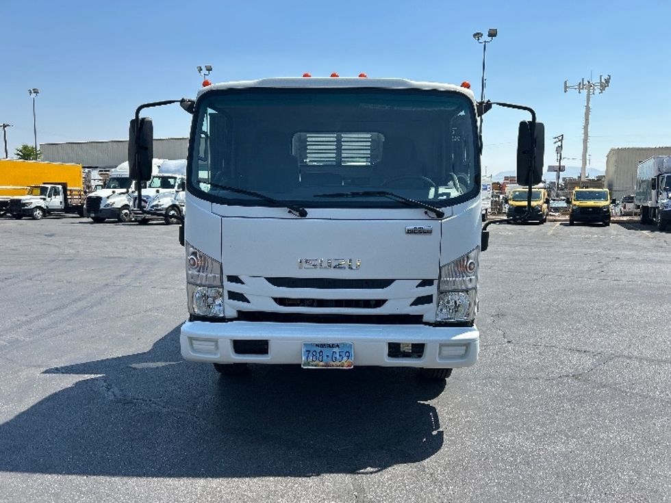 Flatbed Truck-Light and Medium Duty Trucks-Isuzu-2019-NRR-Las Vegas-NV-77,556\n\t\tmiles-$ 46,000 - Image 2