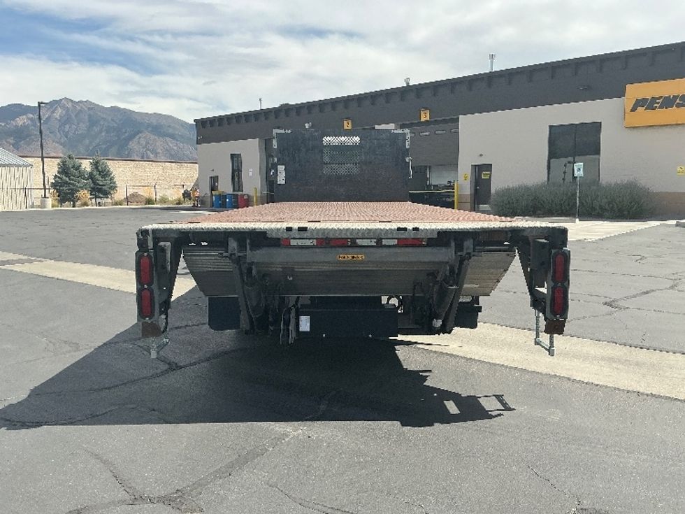 Flatbed Truck-Light and Medium Duty Trucks-Isuzu-2019-NRR-Ogden-UT-113,148\n\t\tmiles-$ 43,750 - Image 7