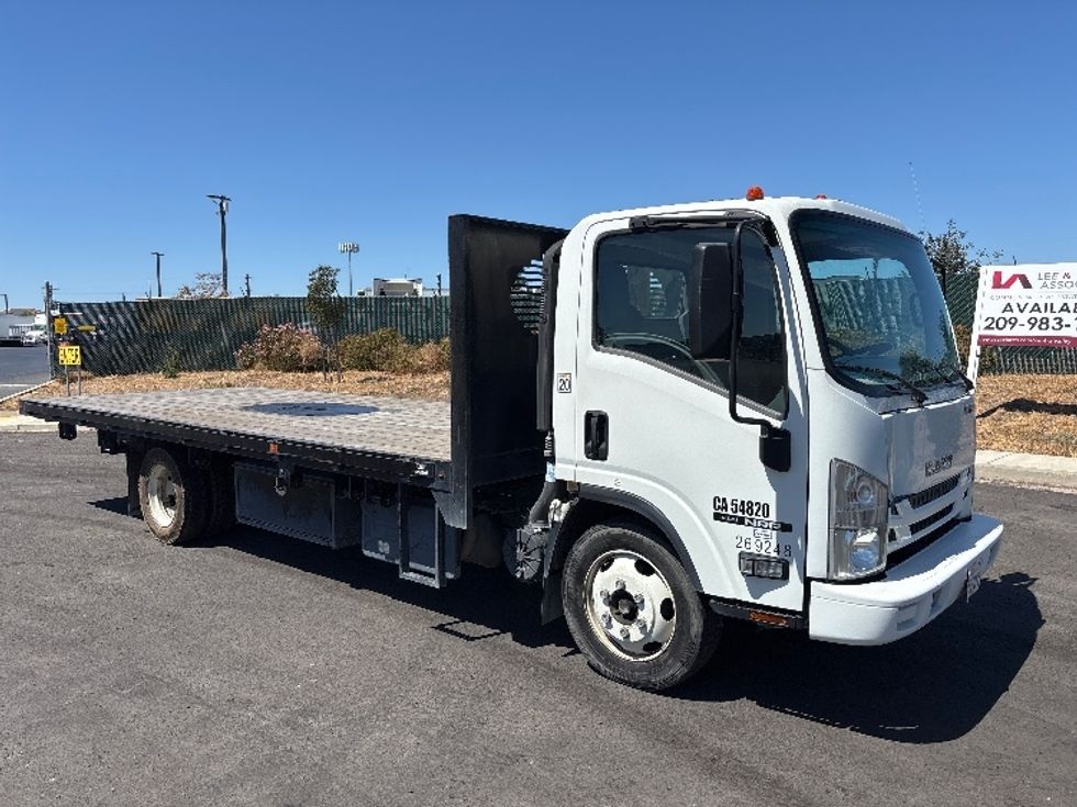 Flatbed Truck-Light and Medium Duty Trucks-Isuzu-2019-NRR-Stockton-CA-138,024\n\t\tmiles-$ 40,000 - Image 1