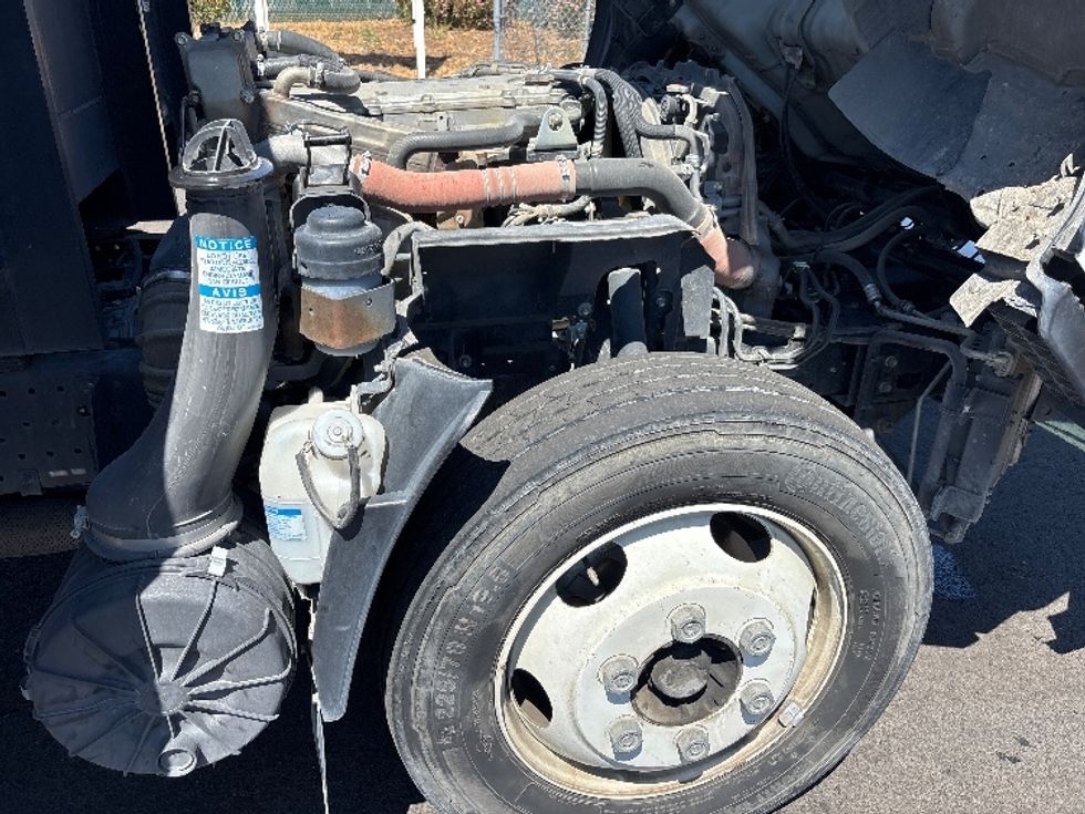 Flatbed Truck-Light and Medium Duty Trucks-Isuzu-2019-NRR-Stockton-CA-138,024\n\t\tmiles-$ 40,000 - Image 19