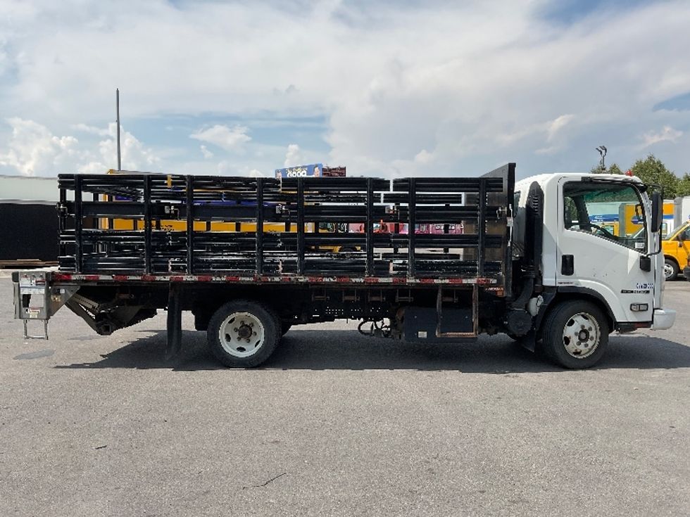 Flatbed Truck-Light and Medium Duty Trucks-Isuzu-2019-NRR-West Valley City-UT-117,331\n\t\tmiles-$ 43,500 - Image 12