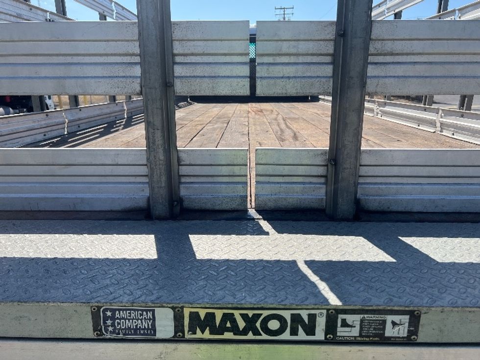 Flatbed Truck-Light and Medium Duty Trucks-Isuzu-2020-FTR-Torrance-CA-147,729\n\t\tmiles-$ 53,000 - Image 10