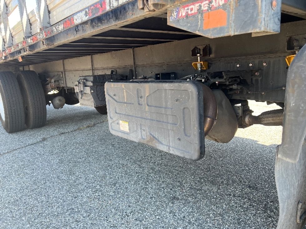 Flatbed Truck-Light and Medium Duty Trucks-Isuzu-2020-FTR-Torrance-CA-147,729\n\t\tmiles-$ 53,000 - Image 14