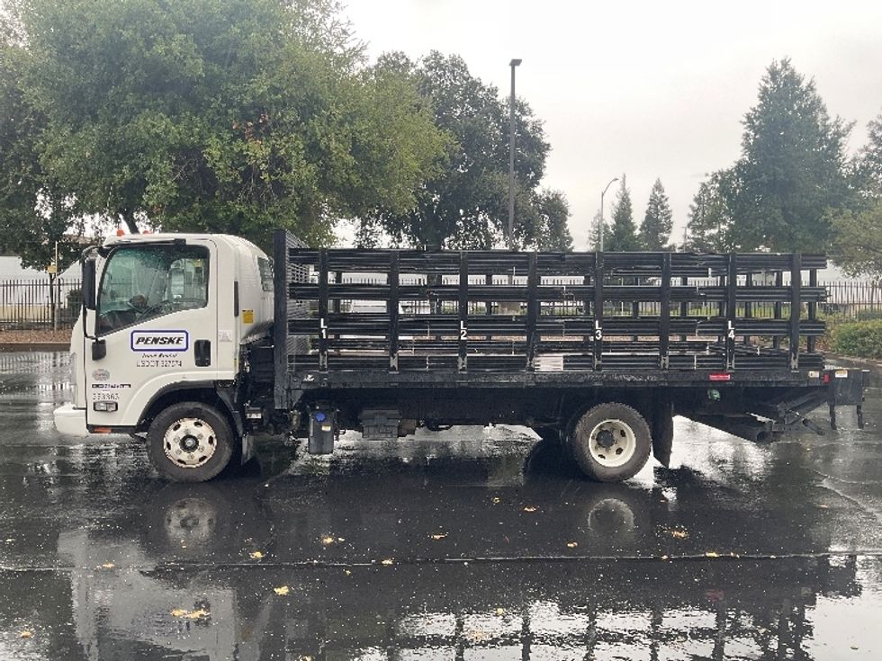 Flatbed Truck-Light and Medium Duty Trucks-Isuzu-2020-NPR-Ceres-CA-118,357\n\t\tmiles-$ 43,000 - Image 4