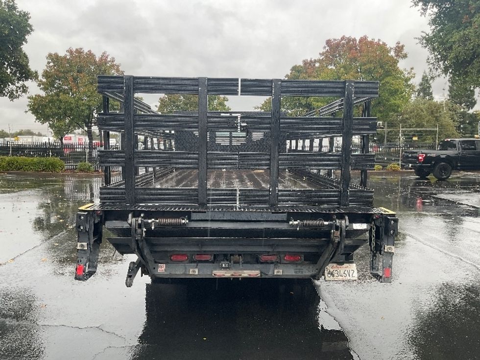 Flatbed Truck-Light and Medium Duty Trucks-Isuzu-2020-NPR-Ceres-CA-118,357\n\t\tmiles-$ 43,000 - Image 7