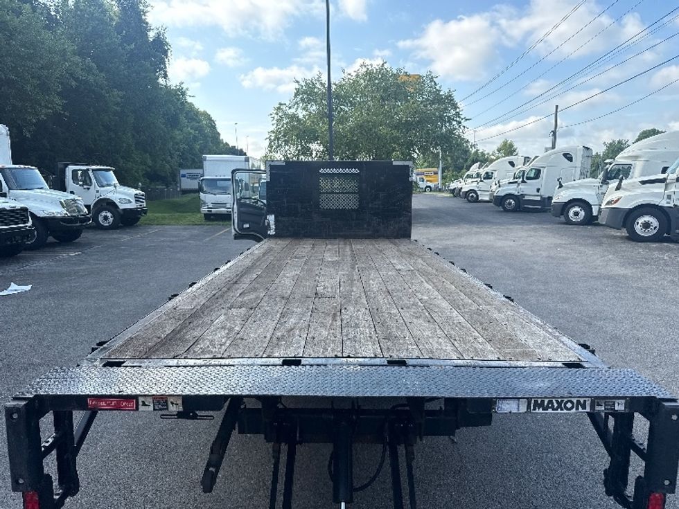 Flatbed Truck-Light and Medium Duty Trucks-Isuzu-2020-NPR-Cleveland-TN-108,643\n\t\tmiles-$ 43,500 - Image 10