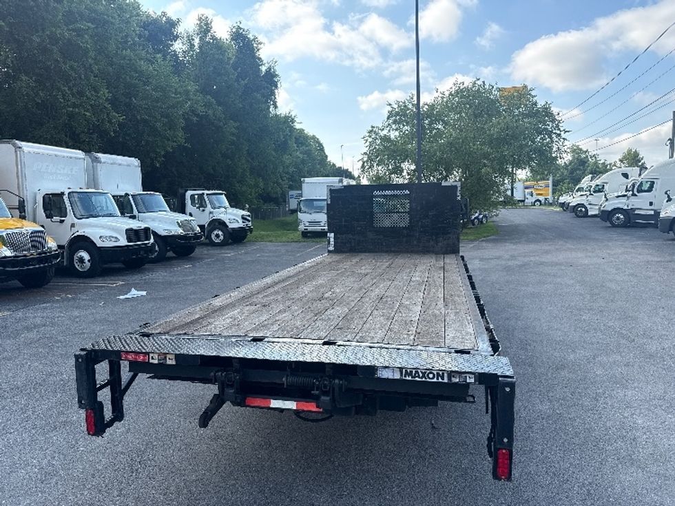 Flatbed Truck-Light and Medium Duty Trucks-Isuzu-2020-NPR-Cleveland-TN-108,643\n\t\tmiles-$ 43,500 - Image 8