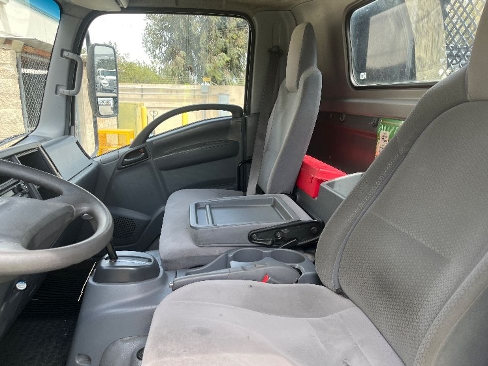 Flatbed Truck-Light and Medium Duty Trucks-Isuzu-2020-NPR-Fontana-CA-225,578\n\t\tmiles-$ 24,750 - Image 19