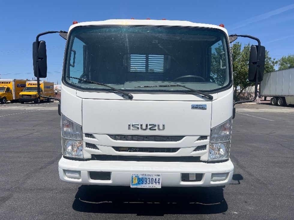 Flatbed Truck-Light and Medium Duty Trucks-Isuzu-2020-NPR-Fresno-CA-145,257\n\t\tmiles-$ 32,500 - Image 2