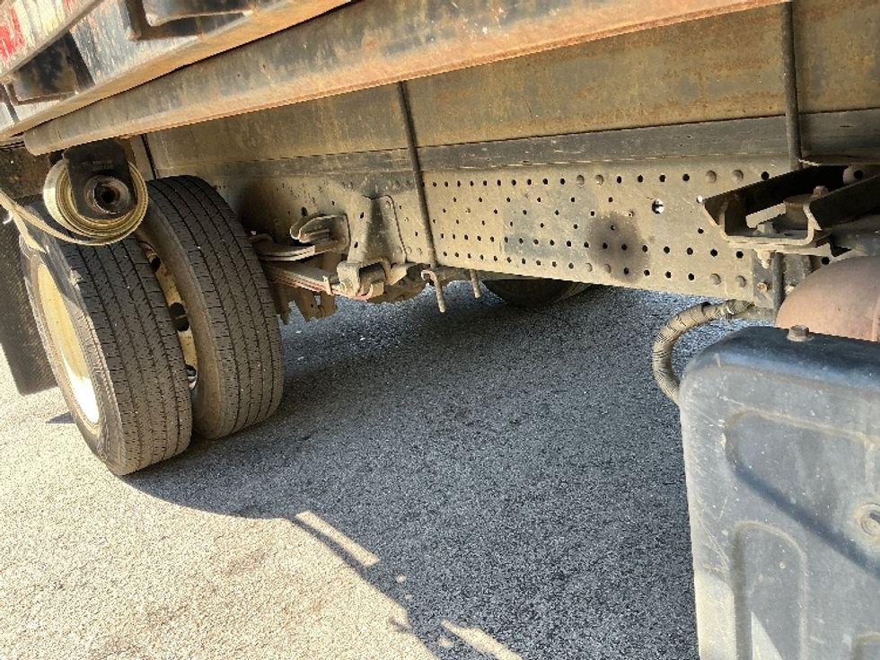 Flatbed Truck-Light and Medium Duty Trucks-Isuzu-2020-NPR-Knoxville-TN-119,960\n\t\tmiles-$ 41,000 - Image 10