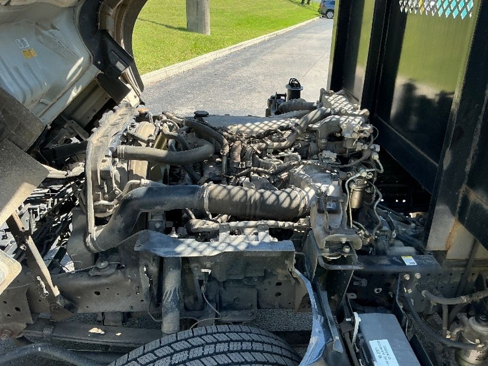 Flatbed Truck-Light and Medium Duty Trucks-Isuzu-2020-NPR-Knoxville-TN-119,960\n\t\tmiles-$ 41,000 - Image 20