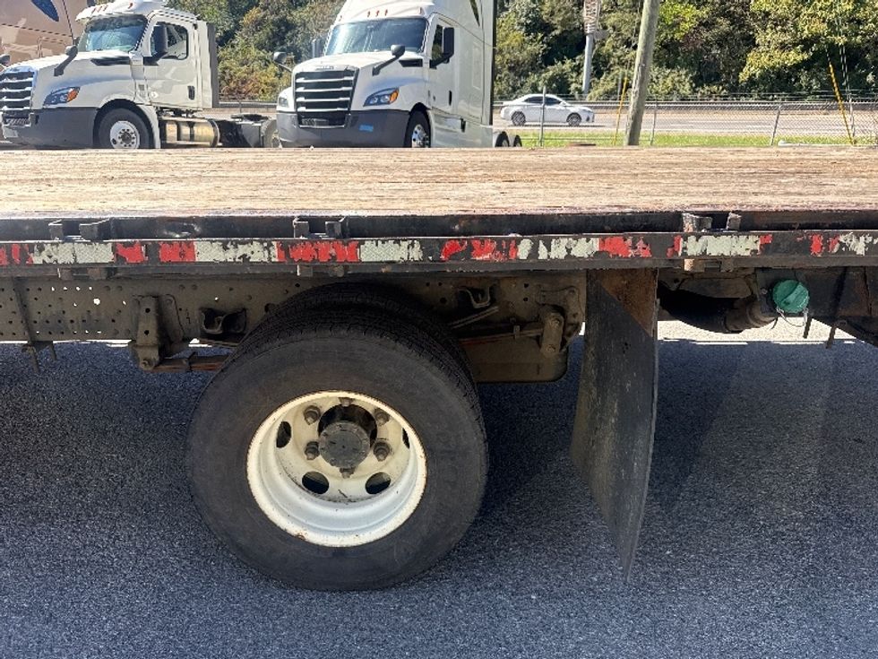 Flatbed Truck-Light and Medium Duty Trucks-Isuzu-2020-NPR-Knoxville-TN-119,960\n\t\tmiles-$ 41,000 - Image 28