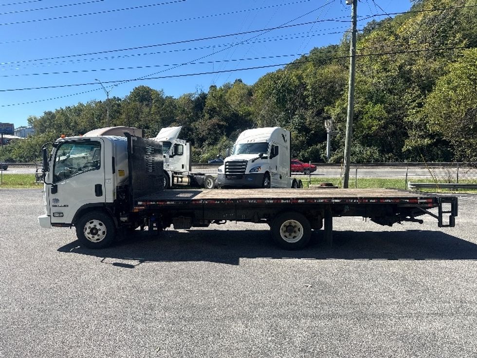 Flatbed Truck-Light and Medium Duty Trucks-Isuzu-2020-NPR-Knoxville-TN-119,960\n\t\tmiles-$ 41,000 - Image 3