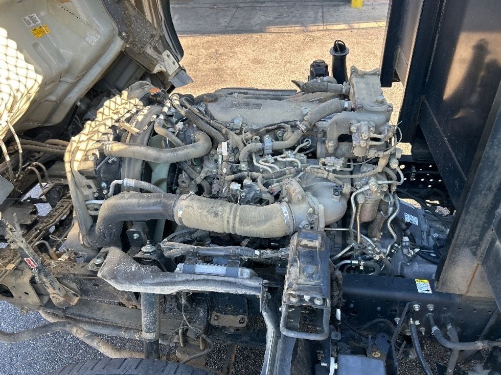 Flatbed Truck-Light and Medium Duty Trucks-Isuzu-2020-NPR-Memphis-TN-97,495\n\t\tmiles-$ 40,750 - Image 22