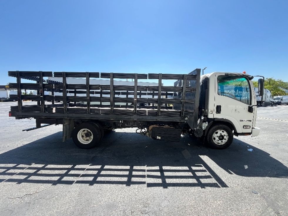 Flatbed Truck-Light and Medium Duty Trucks-Isuzu-2020-NPR-Torrance-CA-183,414\n\t\tmiles-$ 26,250 - Image 14
