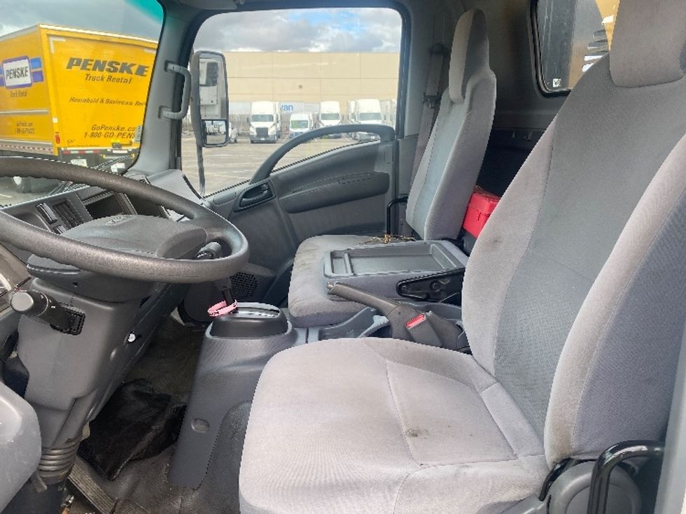 Flatbed Truck-Light and Medium Duty Trucks-Isuzu-2020-NPR-West Sacramento-CA-31,036\n\t\tmiles-$ 53,500 - Image 16