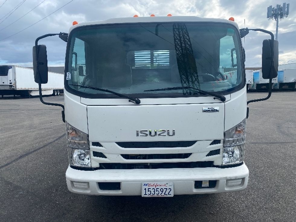 Flatbed Truck-Light and Medium Duty Trucks-Isuzu-2020-NPR-West Sacramento-CA-31,036\n\t\tmiles-$ 53,500 - Image 2