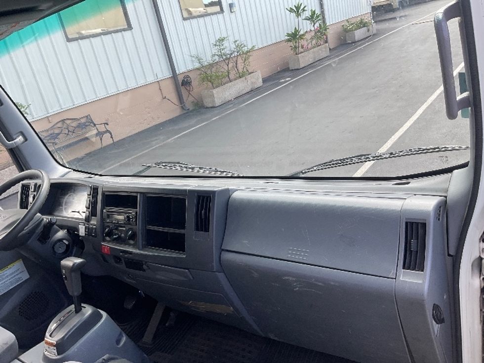 Flatbed Truck-Light and Medium Duty Trucks-Isuzu-2020-NQR-Honolulu-HI-97,274\n\t\tmiles-$ 52,750 - Image 21