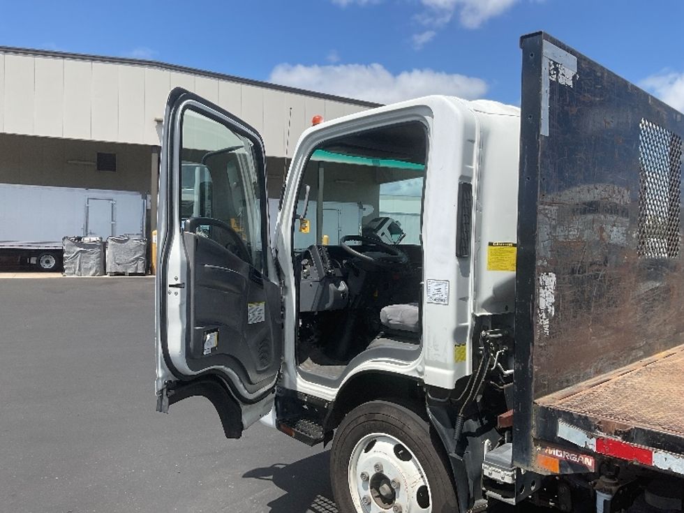 Flatbed Truck-Light and Medium Duty Trucks-Isuzu-2020-NQR-Kapolei-HI-82,311\n\t\tmiles-$ 52,000 - Image 13
