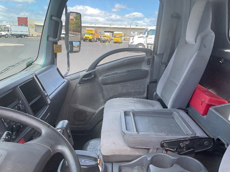 Flatbed Truck-Light and Medium Duty Trucks-Isuzu-2020-NQR-Kapolei-HI-82,311\n\t\tmiles-$ 52,000 - Image 16